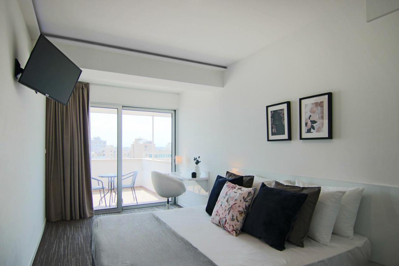 Phaedrus Living: Luxury Suite Nicosia 508 Buitenkant foto