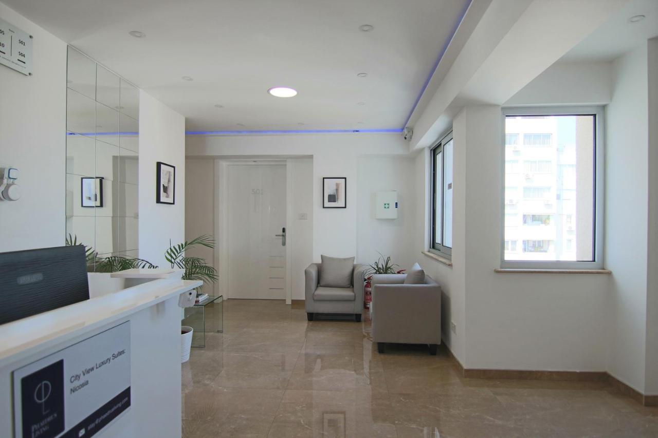 Phaedrus Living: Luxury Suite Nicosia 508 Buitenkant foto
